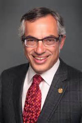 L'honorable Tony Clement
